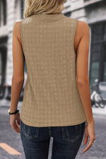 Textured Notched Tank