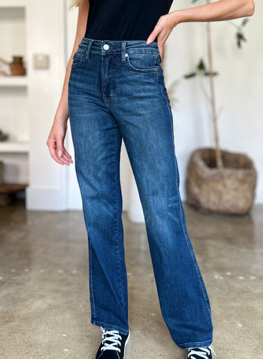 Judy Blue Full Size Tummy Control Straight Jeans